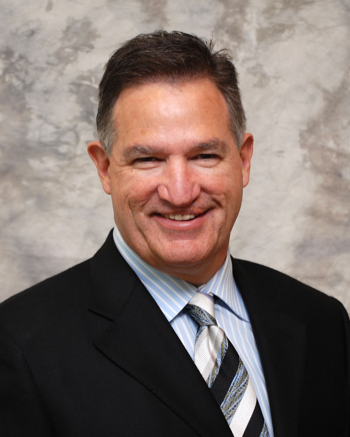 Dr. Brian Windle - Plastic Surgeon in Seattle WA